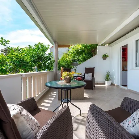 Guest house Kuna 3*